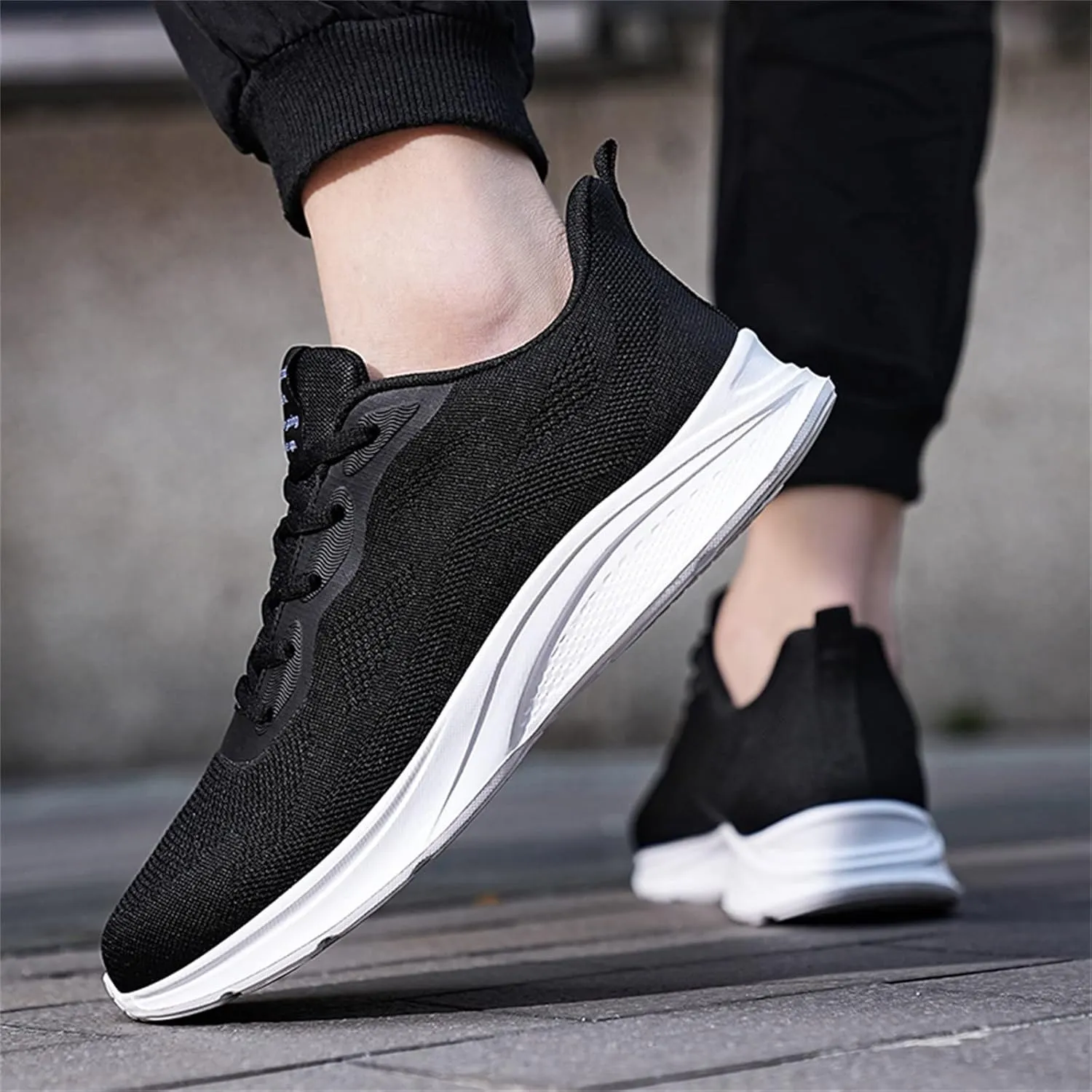 Mens Shoes Mesh Breathable Lace Up Solid Color Casual Fashion Simple Shoes Running Sneaker Rack for Men Bedroom