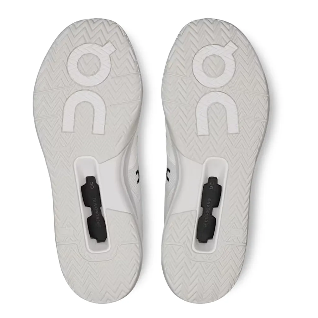 On Running The Roger Clubhouse Pro Mens Tennis Shoes